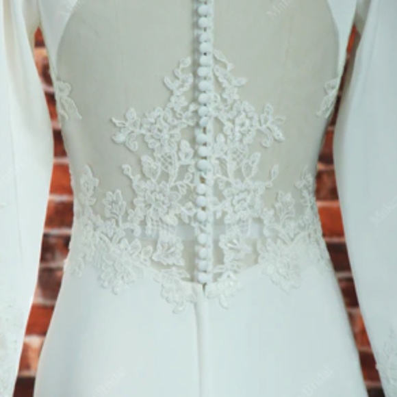 Long Sleeve Bridal Gown - Picture 4 of 5